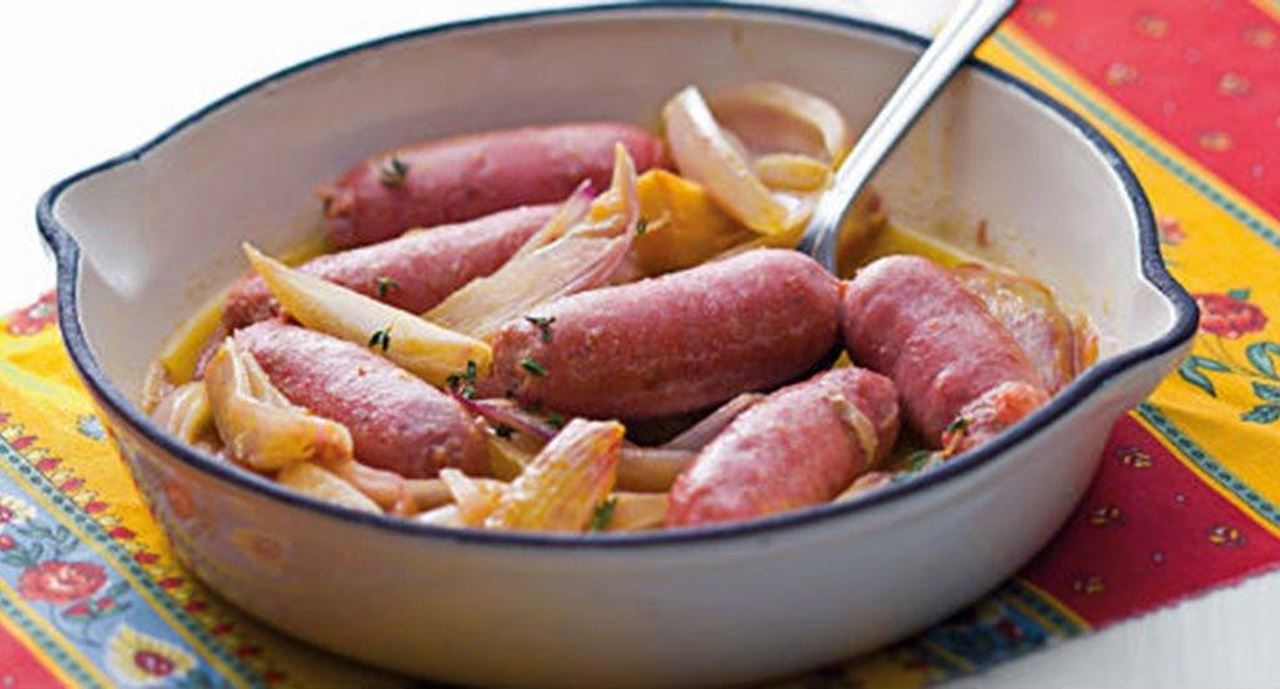 recipe image Salsichas frescas com chalotas