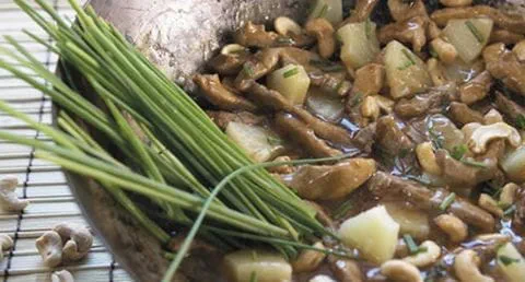 recipe image Porco com Ananás e Caju