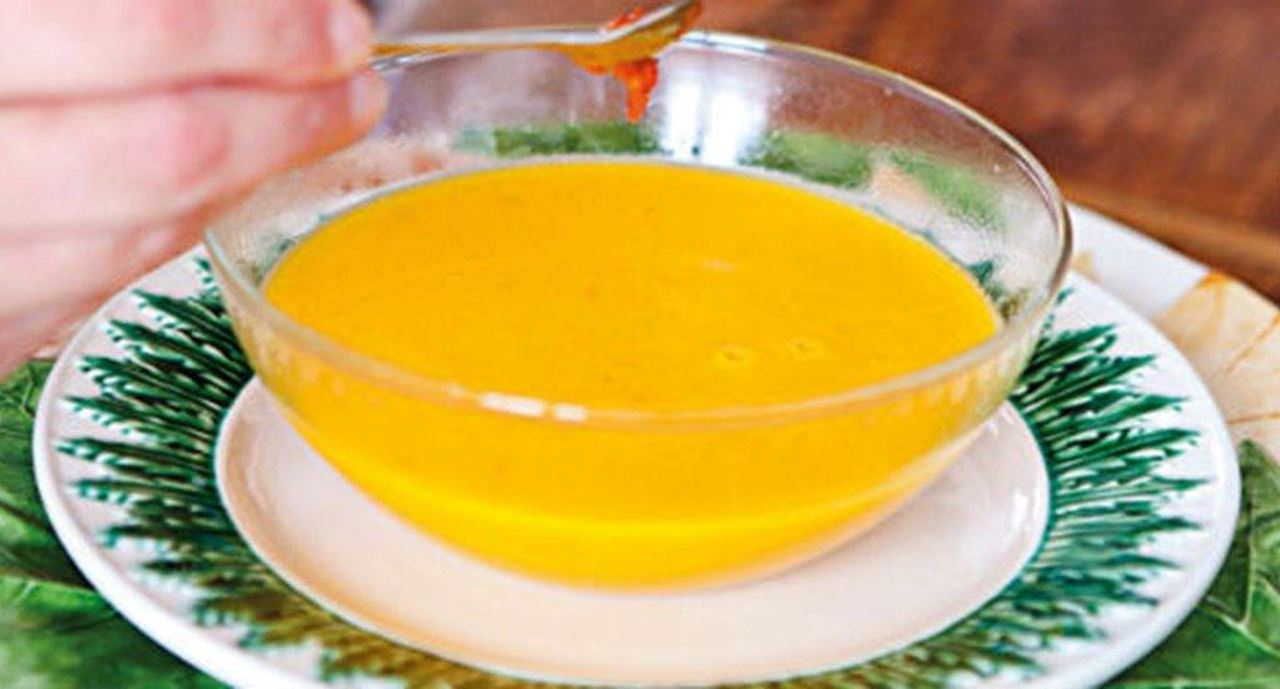 recipe image Sopa de abóbora com pasta de malagueta