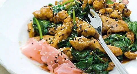 recipe image Tiras de frango com espinafres