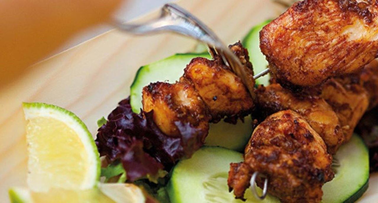 recipe image Espetos exóticos de frango na brasa