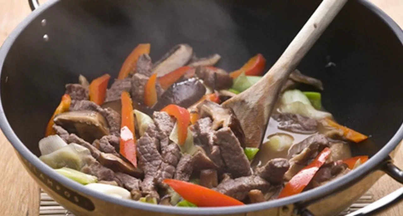 recipe image Vaca com molho de ostra e cogumelos