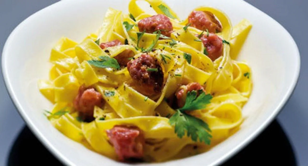 recipe image Tagliatelle com salsicha fresca