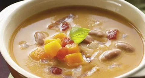 recipe image Sopa de Feijão com Tomate