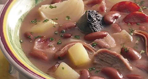 recipe image Sopa da Pedra