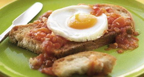 recipe image Tosta Frita com Tomatada e Ovo