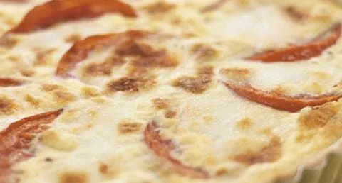 recipe image Tarte de Salmão com Tomate e Mozzarela