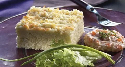 recipe image Quadrados de Aletria com Molho de Salmão