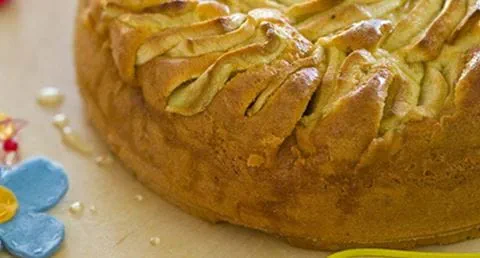 recipe image Bolo de iogurte com maçã