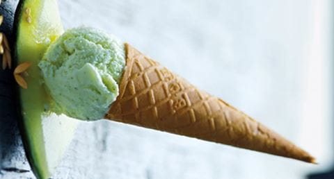 recipe image Gelado de melão com canela e hortelã