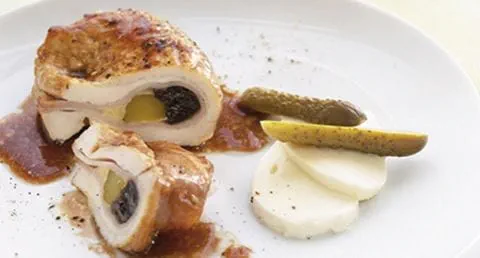 recipe image Bifes de peru recheados com ameixas