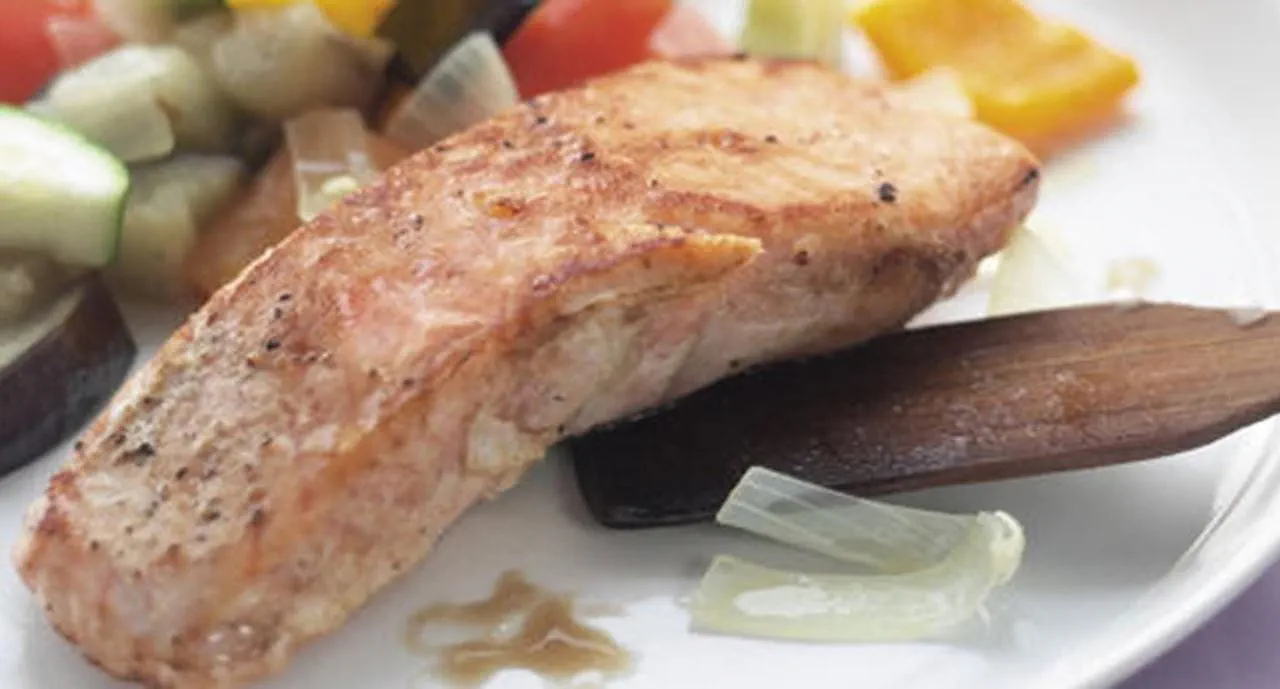 recipe image Salmão Marinado com Ratatouile de Legumes