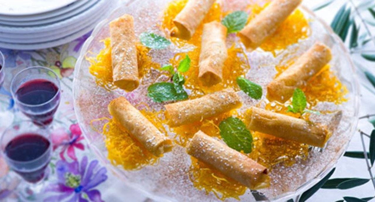 recipe image Trouxinhas crocantes de doce de ovos e amêndoa