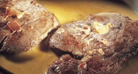 recipe image Bife com Molho de Natas