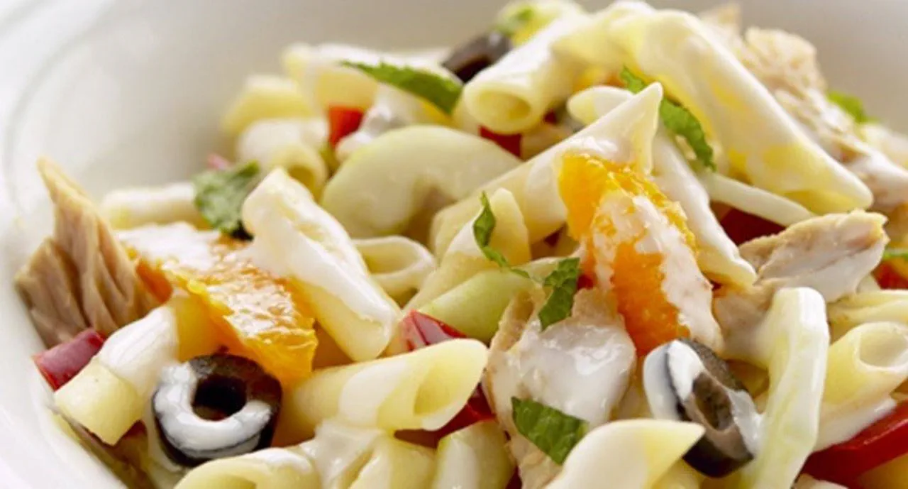 recipe image Salada de massa com atum e maionese de hortelã