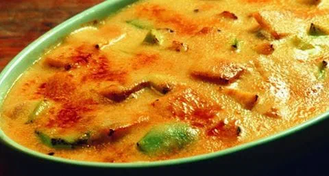 recipe image Doce Guloso com Frutos e Pão de Ló