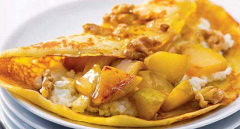 recipe image Crepes de pêra com requeijão e mel
