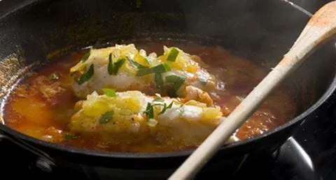 recipe image Lombos de tamboril com pimento vermelho