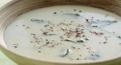 recipe image Creme de Alho Francês com Rúcula Selvagem