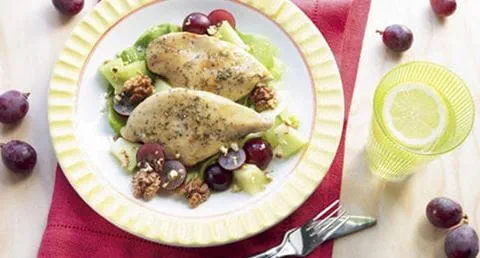 recipe image Peitos de Frango com Salada de Verão
