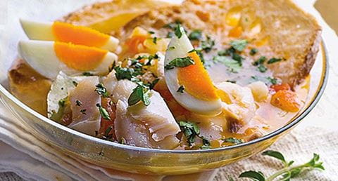recipe image Açorda de bacalhau com poejo