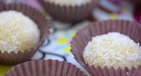 recipe image Beijinho de coco