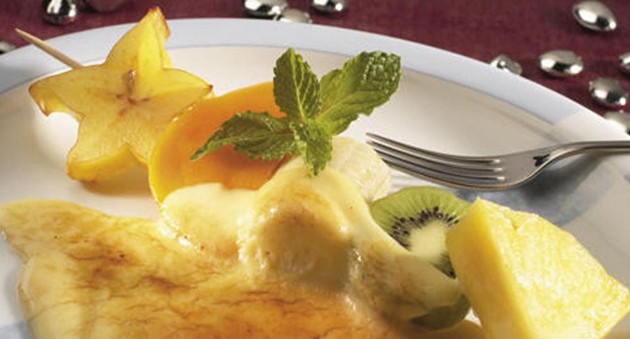 recipe image Espetada de Frutas com Leite Creme Queimado