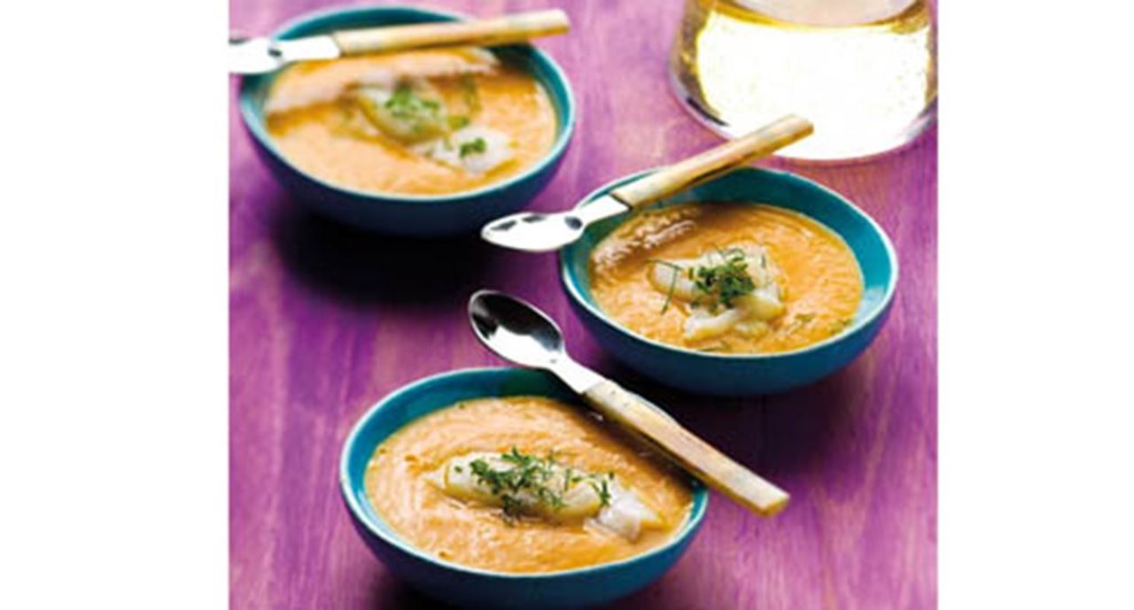 recipe image Sopa de tomate com bacalhau fumado