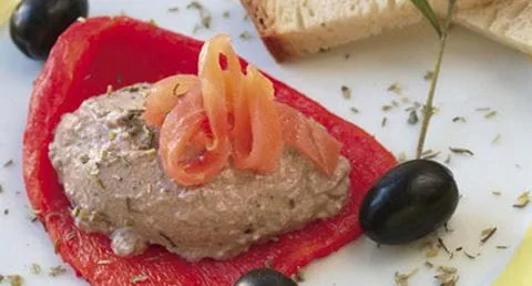 recipe image Salmão Fumado com Pimento Vermelho