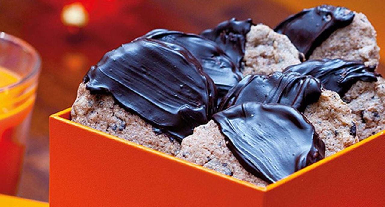 recipe image Biscoitos de cacau e chocolate