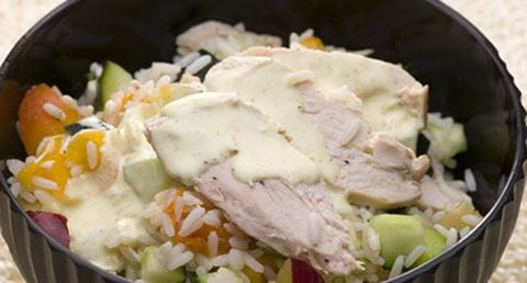 recipe image Salada de arroz com frango e fruta da época