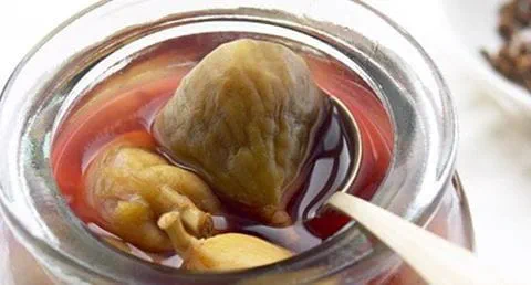 recipe image Figos agridoces em conserva