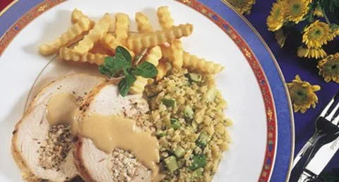 recipe image Peito de Peru com Queijo Fresco