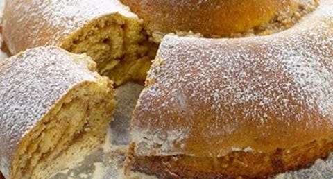 recipe image Caracol de maçã com nozes picadas