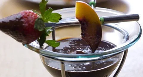 recipe image Fondue de frutos vermelhos