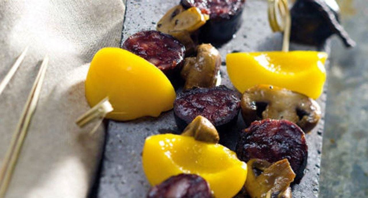 recipe image Espetadinhas de morcela e cogumelos com pêssego