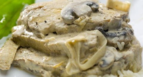recipe image Bifes de seitan com cogumelos e alho francês