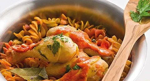 recipe image Perninhas de frango no tacho com fusilli
