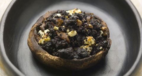 recipe image Portobelos recheados com creme de morcela e queijo fetta