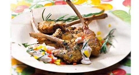 recipe image Costeletas de borrego panadas com maionese colorida