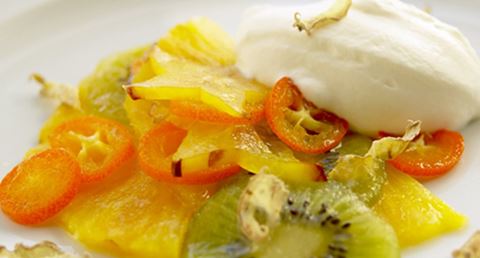 recipe image Carpaccio de frutos tropicais sobre mousse de gengibre