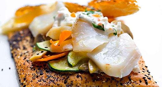 recipe image Mil folhas de bacalhau com molho tártaro