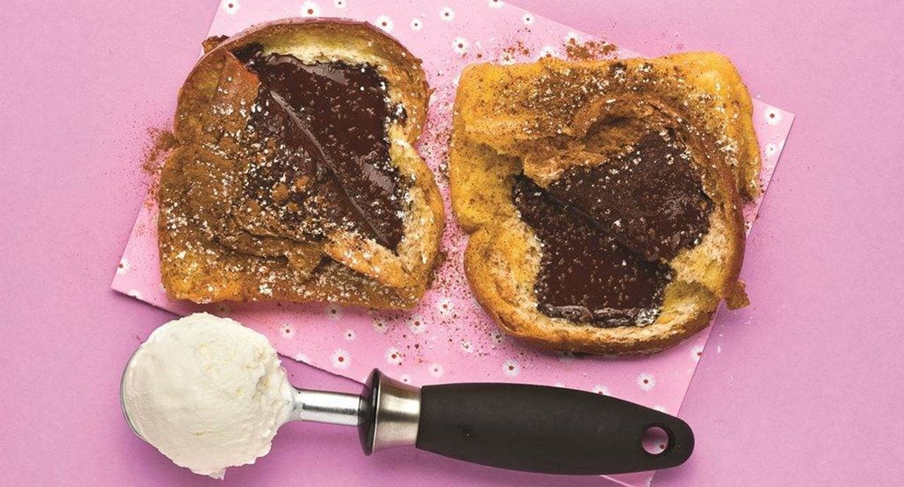 recipe image Croque-monsieur com recheio de chocolate