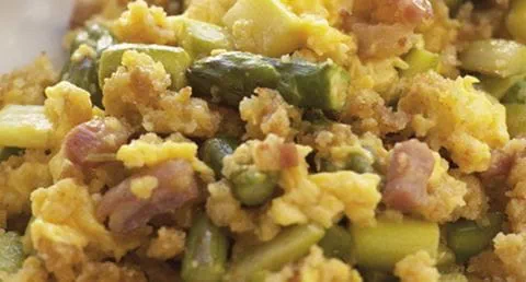 recipe image Migas de espargos selvagens com ovos mexidos