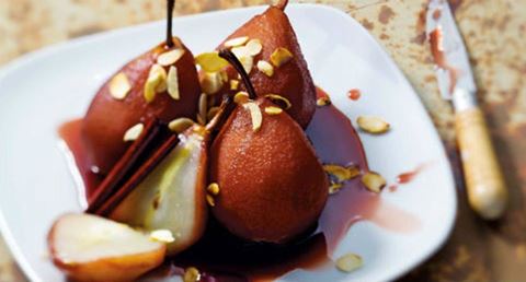 recipe image Peras com calda de vinho tinto