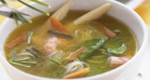 recipe image Caldo de Legumes Novos com Camarão