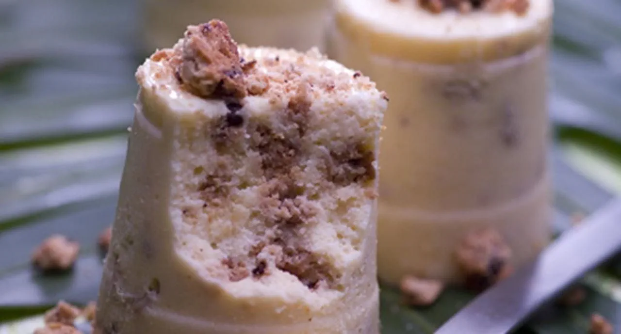 recipe image Pudins de queijo e coco com cookies de chocolate