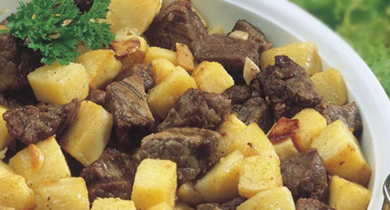 recipe image Carne Salteada com Batatas