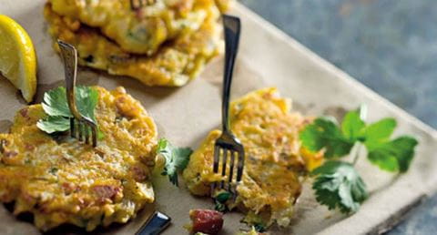 recipe image Pataniscas de amêijoas com linguiça