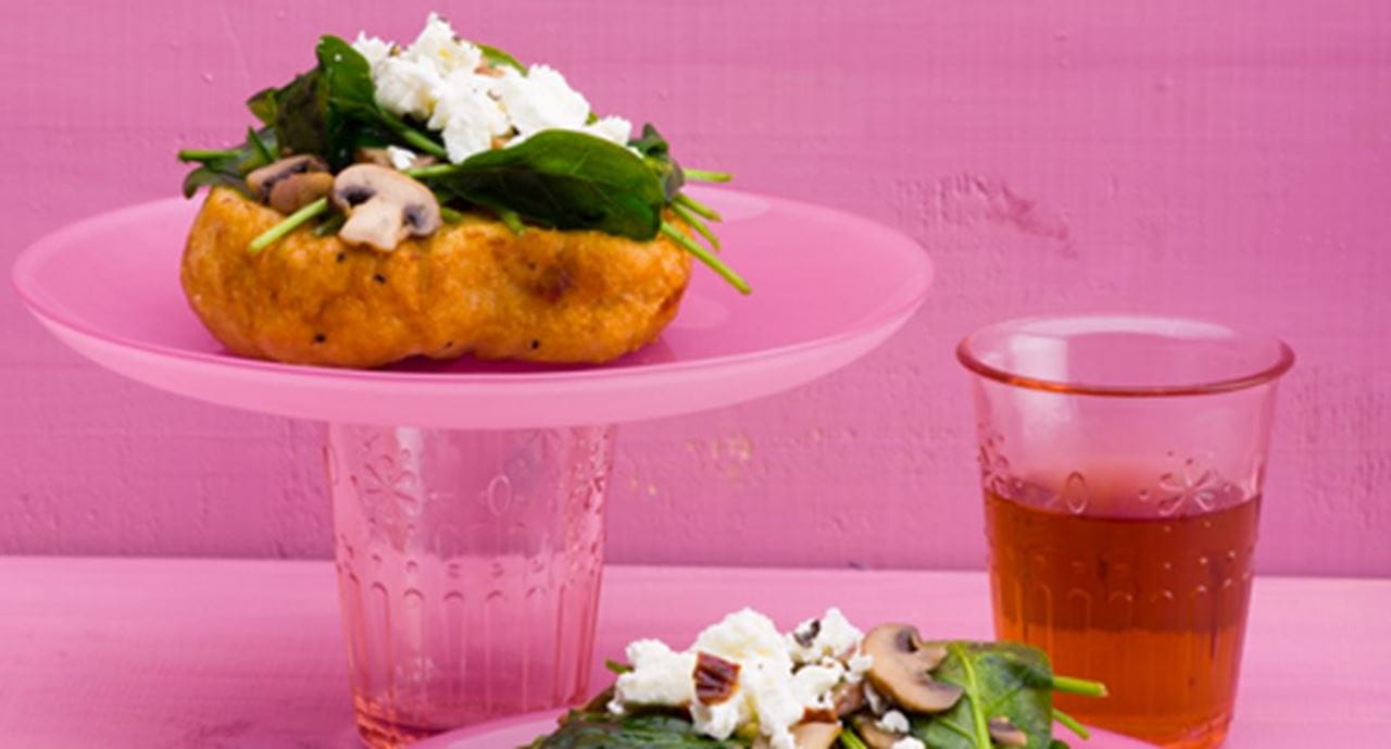 recipe image Rabanadas salgadas com cogumelos e feta